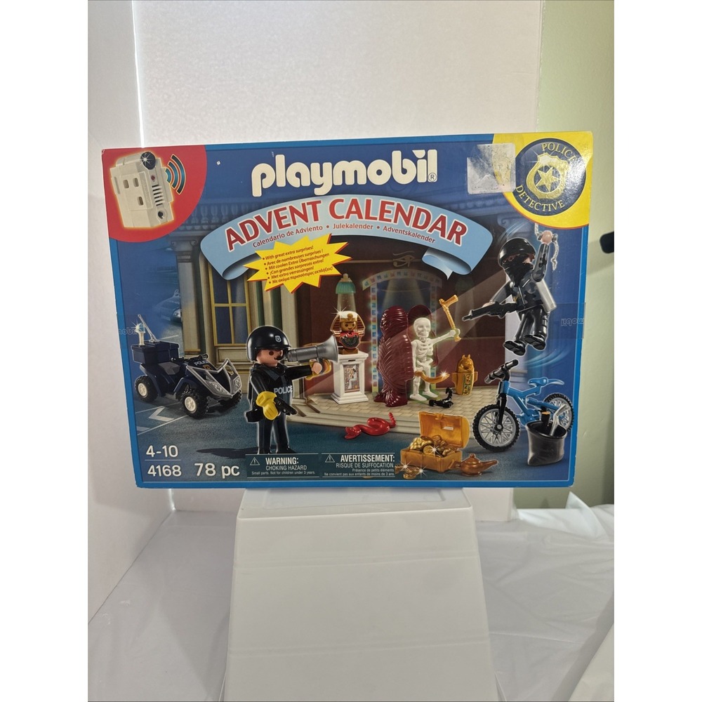 Playmobil Police Detective Advent Calendar Museum Heist 78 Piece NEW In Box Seal